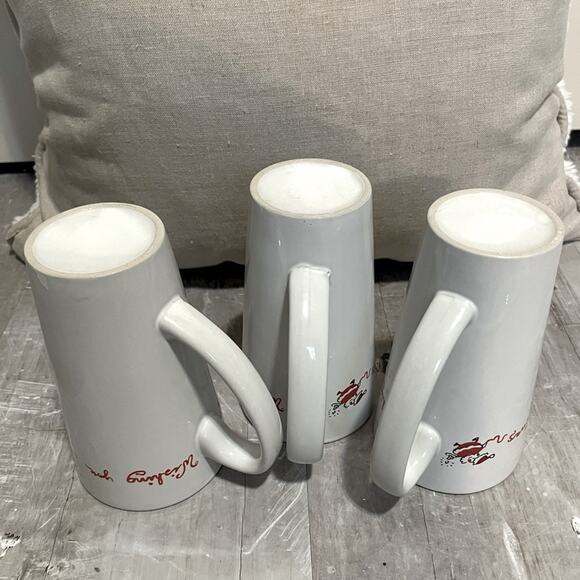 “Wishing You a Merry Christmas” tall cocoa mugs, set of 3 - Picture 2 of 6